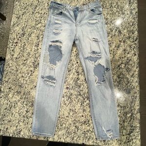 Distressed light washed jeans